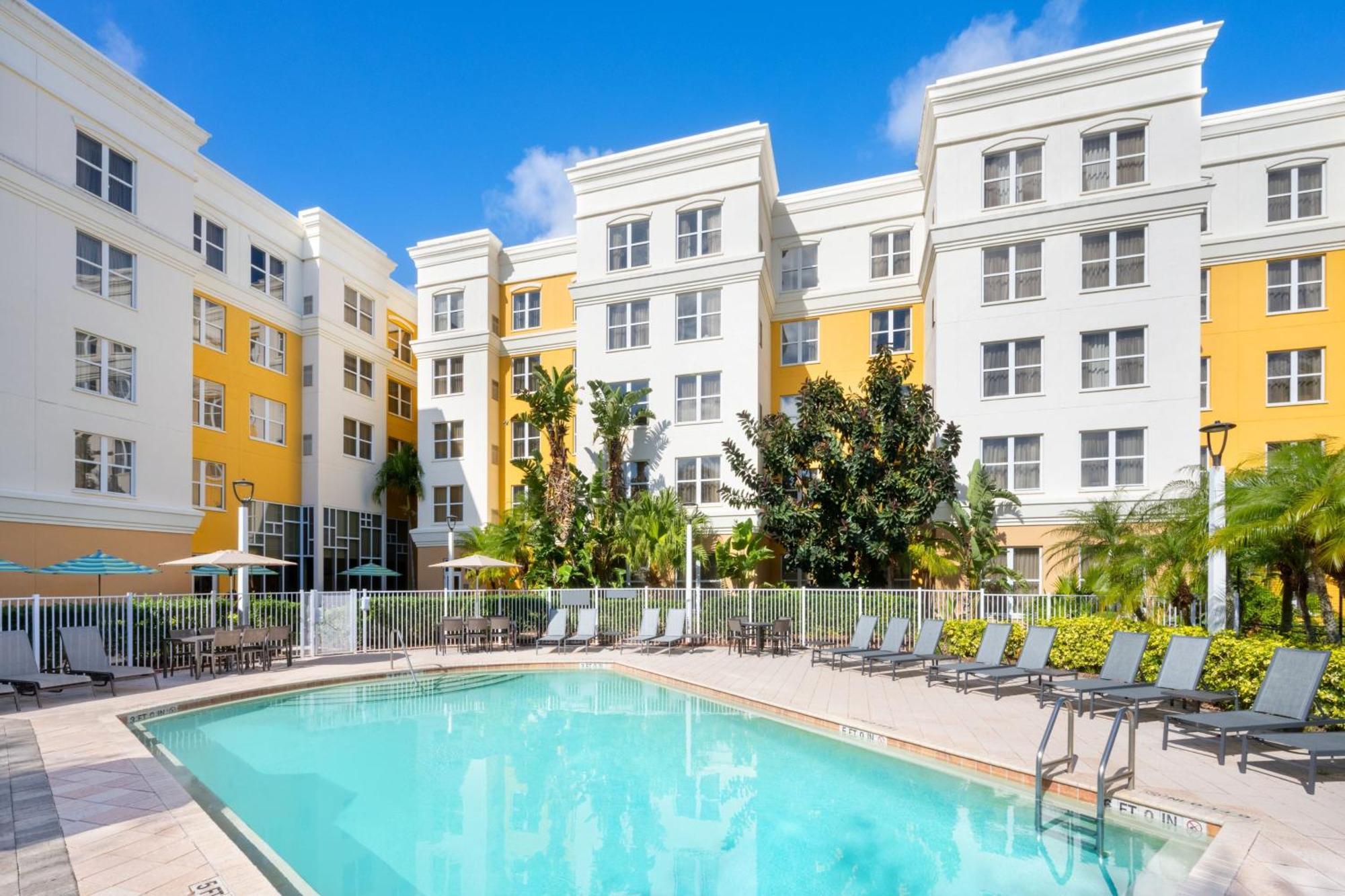 Residence Inn By Marriott Daytona Beach Speedway/Airport Eksteriør billede